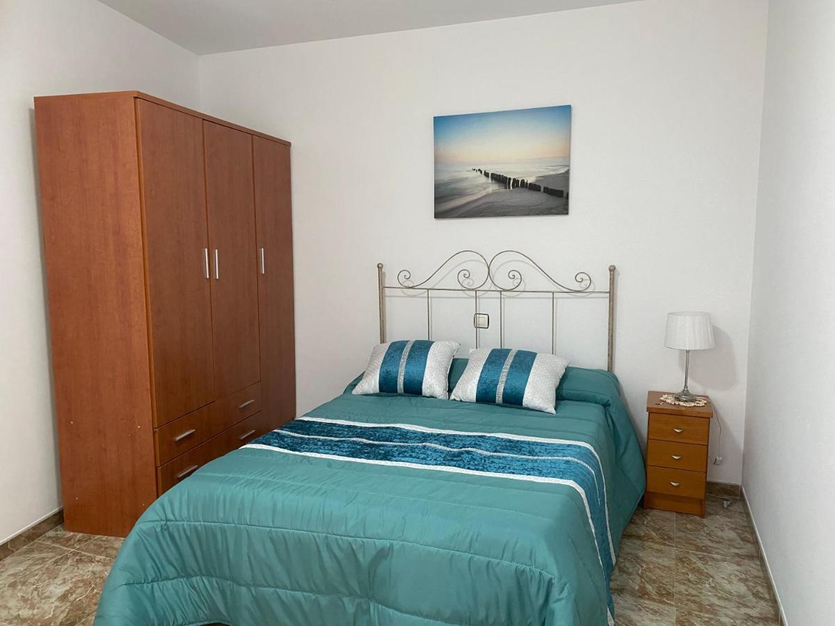 Sol mediterraneo: Torre del mar, Nerja,frigiliana,torrox.) Algarrobo Costa Exterior foto